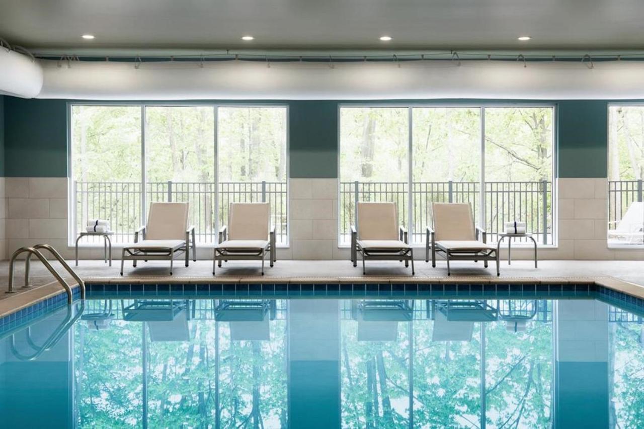 Holiday Inn Express & Suites Rhinelander By Ihg Экстерьер фото